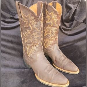 Ariat Heritage Roper Men's 11 D Brown Leather Pull On Western Work Riding Boots